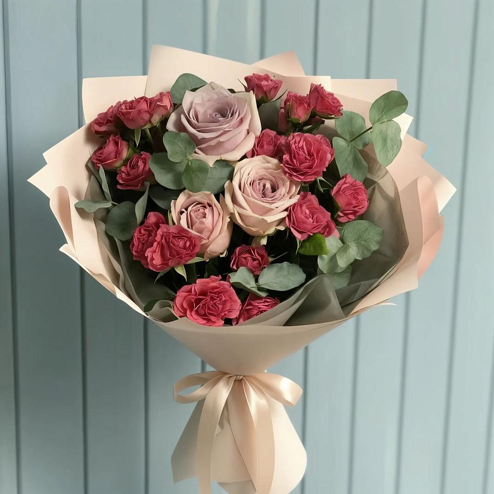 Букет цветов из: Гвоздики и Розы в Коротояке
