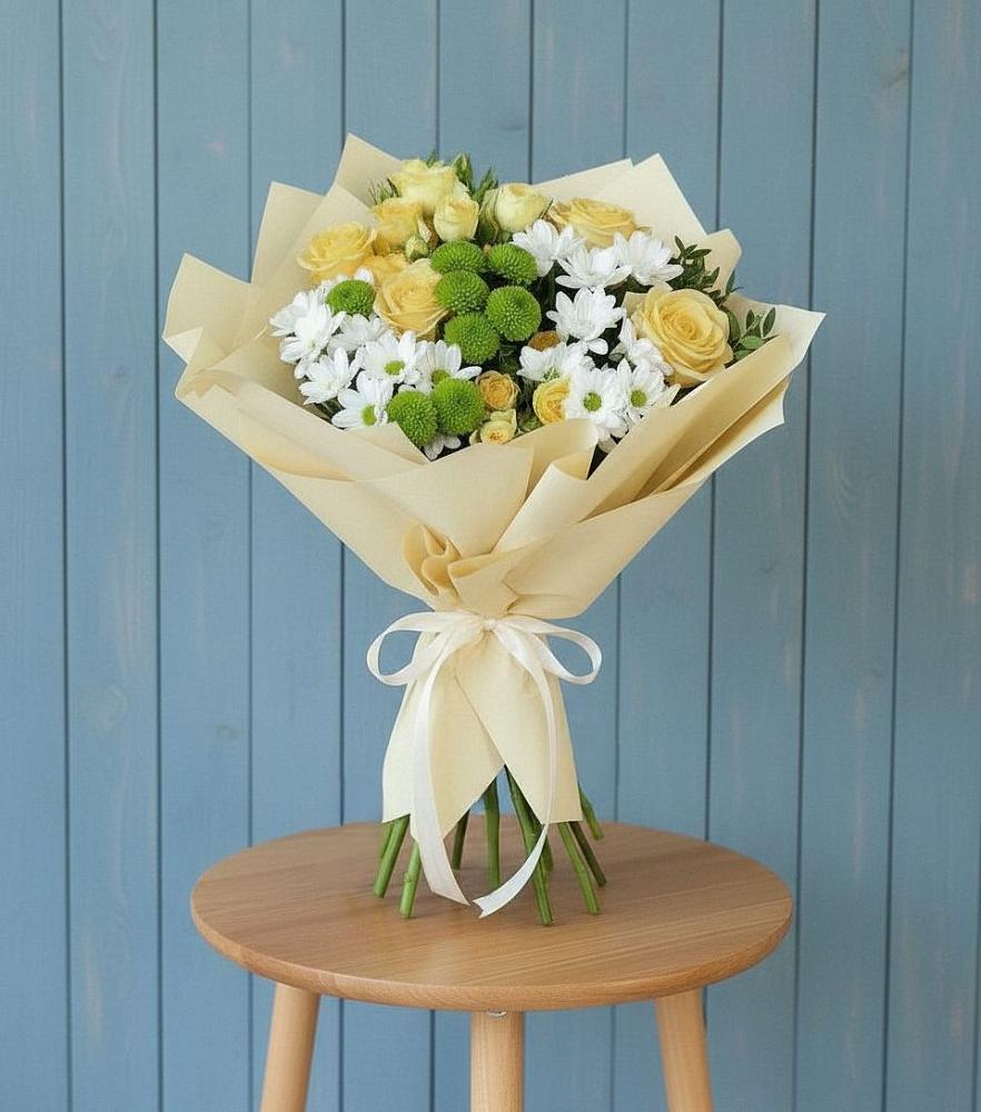 Букет цветов из: Хризантемы и Розы в Коротояке