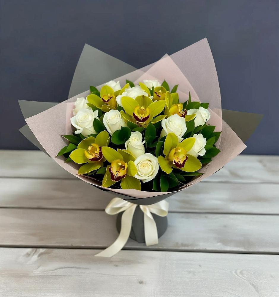 Букет цветов из: Орхидеи и Розы в Коротояке